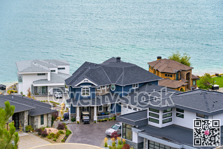 A perfect neighborhood. Luxury houses at waterfront of Kalamalka lake