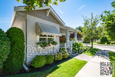 Front yard and main entrance of luxury residential house with door steps